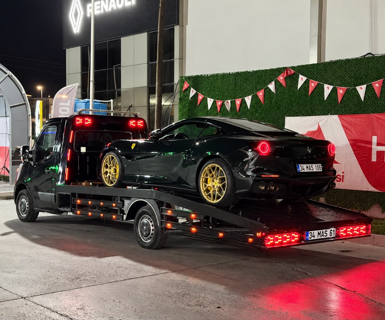 Sante Transport ile taşınan Ferrari